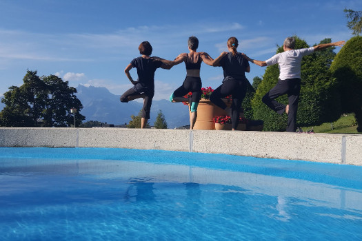 Yoga à la piscine de Leysin, Mercredi matins