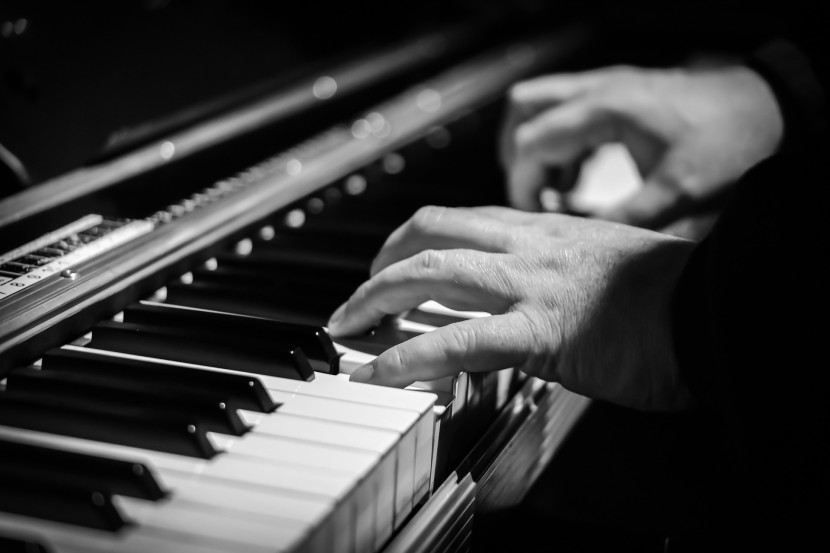 Théorie musicale de base et exercices au piano